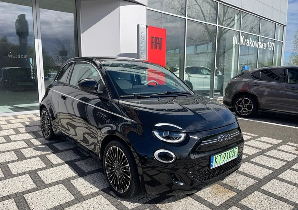 Fiat 500 cena 150600 przebieg: 6072, rok produkcji 2023 z Tarnów małe 67